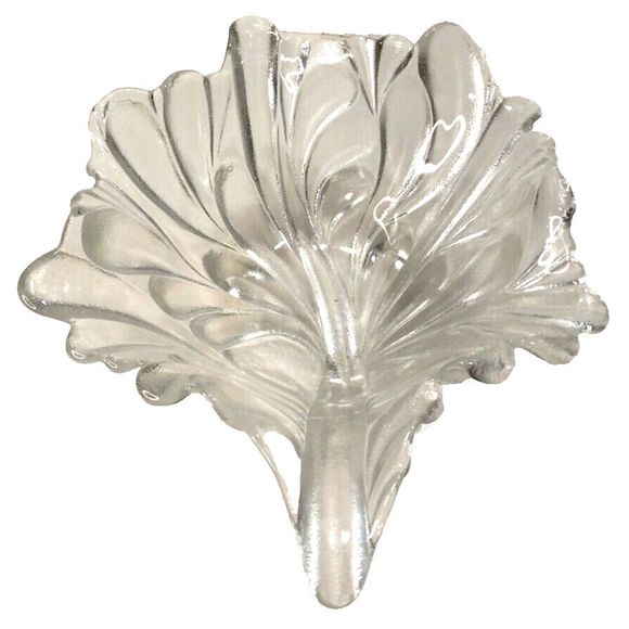 Leaf Shaped Textured Heavy Glass Serving Dish 12 In x 14 In x 5 In Tall Vintage - Picture 2 of 6